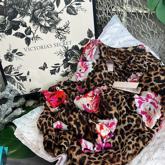 NWT- VICTORIA'S SECRET VS SWIM Sarong Cover up Swimsuit Bathing Suit Beach Pool - Picture 7 of 16